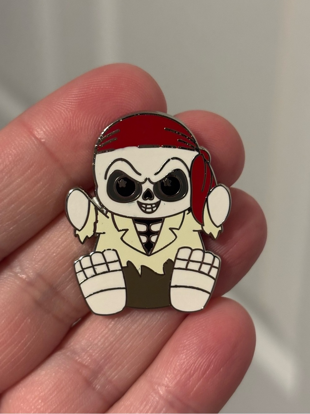 Disney - Pirate Skeleton Wishables Mystery Pin (Series 1)